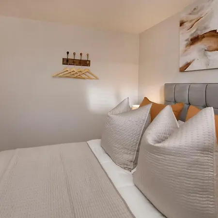 The Crescent Court Sleeps 4 Lejlighed York